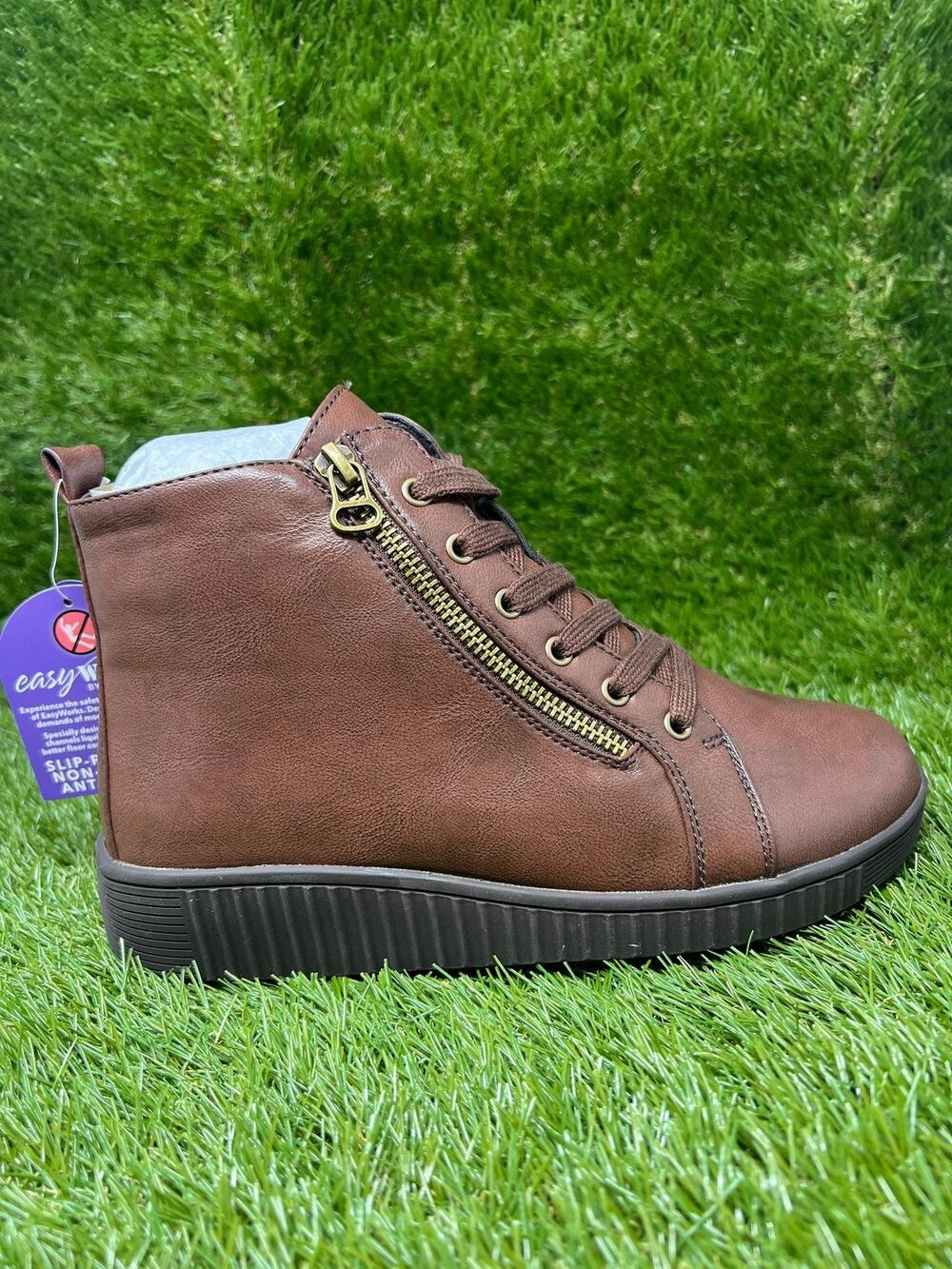 Easy Street Women's 8WW Hollyann Brown Booties
